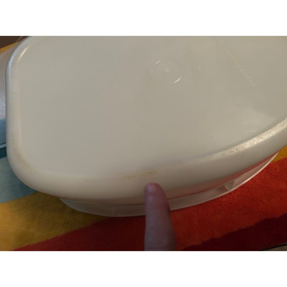 VTG Tupperware Ham Storage Container - Picture 5 of 8